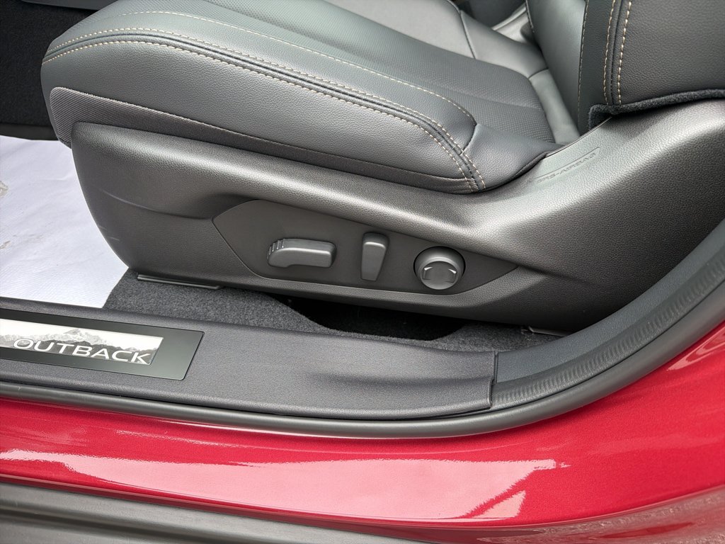New 2026 Subaru Outback Limited AWD/4WD image 18