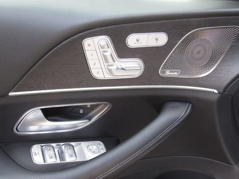 Certified 2022 Mercedes-Benz GLE 350 4MATIC w/ Premium Package image 12