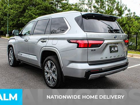Used 2024 Toyota Sequoia Capstone image 5