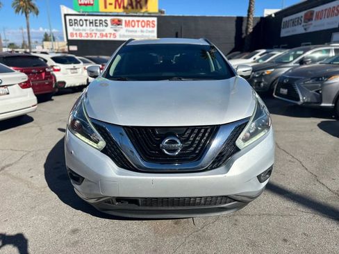 Used 2018 Nissan Murano SV image 4