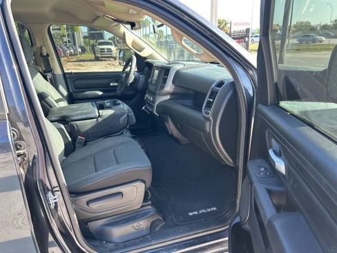 Used 2019 RAM 1500 Tradesman image 9