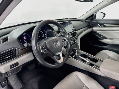 Used 2018 Honda Accord EX-L image 9