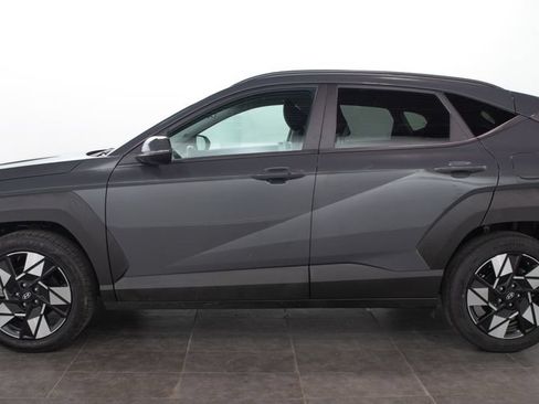 Used 2024 Hyundai Kona SEL FWD image 5