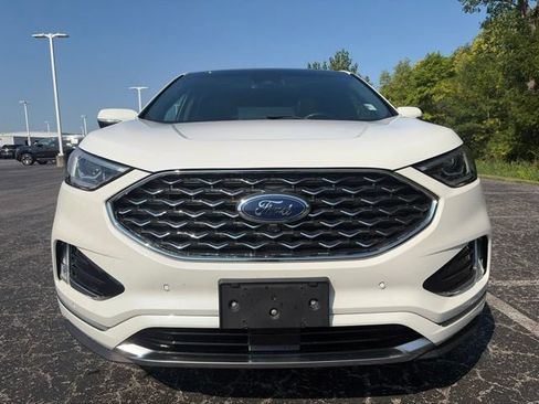 Used 2020 Ford Edge Titanium w/ Equipment Group 301A AWD/4WD image 5