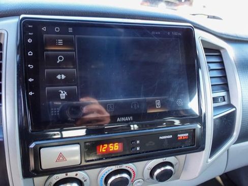 Used 2010 Toyota Tacoma 4x4 Double Cab image 19