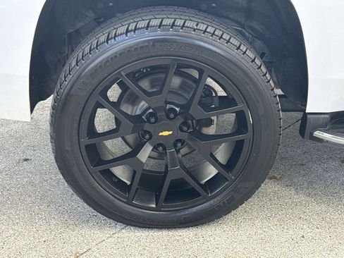 Used 2017 Chevrolet Tahoe Premier image 41