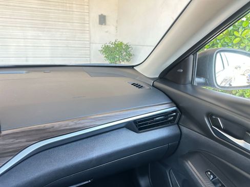 Used 2024 Nissan Altima 2.5 SV image 35