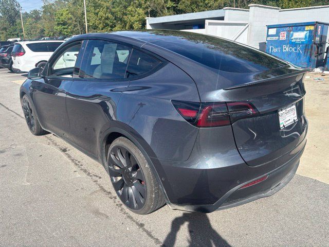 Used 2022 Tesla Model Y Performance AWD/4WD image 5