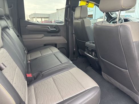 Used 2022 Chevrolet Silverado 1500 ZR2 w/ Technology Package image 21