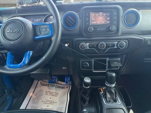 Used 2021 Jeep Gladiator Sport AWD/4WD image 20