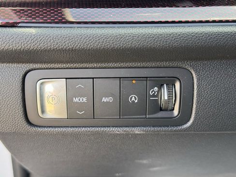 Certified 2024 Chevrolet Traverse RS w/ LPO, Floor Liner Package image 23