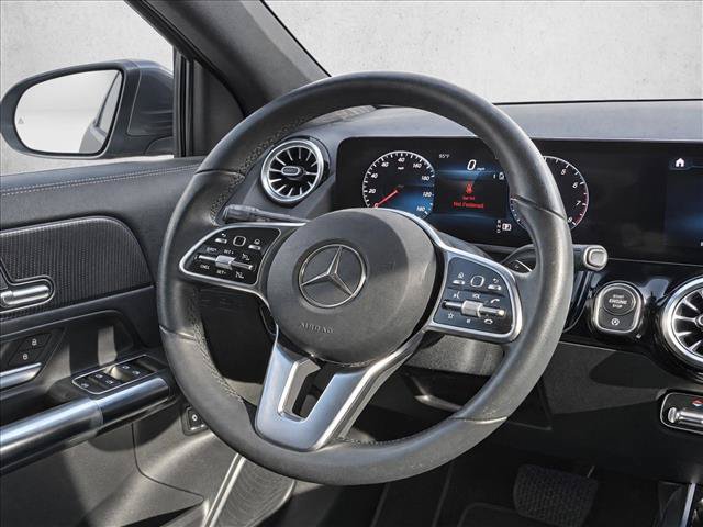 Used 2023 Mercedes-Benz GLA 250 image 30