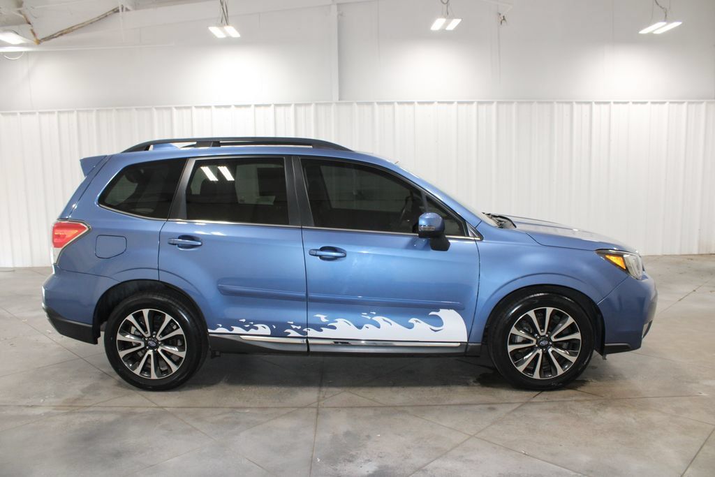 Used 2017 Subaru Forester 2.0XT Touring AWD/4WD image 11