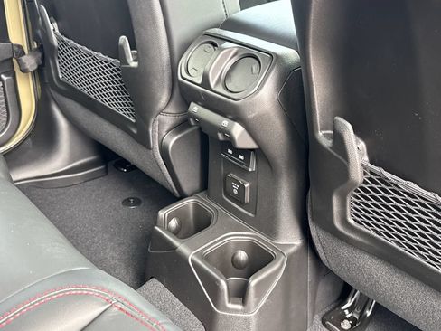 New 2026 Jeep Gladiator Rubicon AWD/4WD image 18