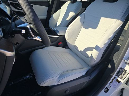 New 2026 Mercedes-Benz GLC 300 4MATIC image 24