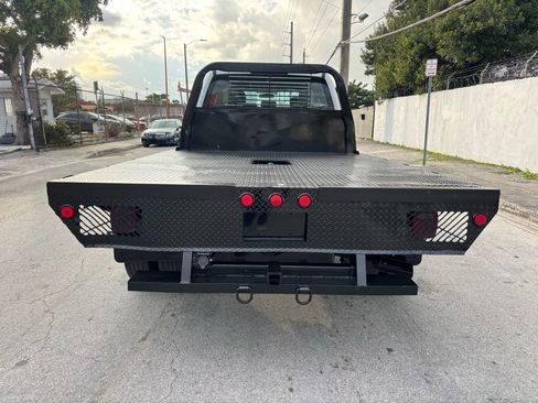 Used 2018 Ford F550 4x4 Crew Cab Super Duty image 4