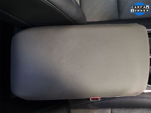 Used 2025 Chevrolet Equinox LT w/ Convenience Package II image 18