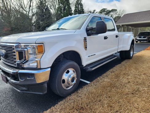 Used 2021 Ford F350 XL w/ STX Appearance Package image 3