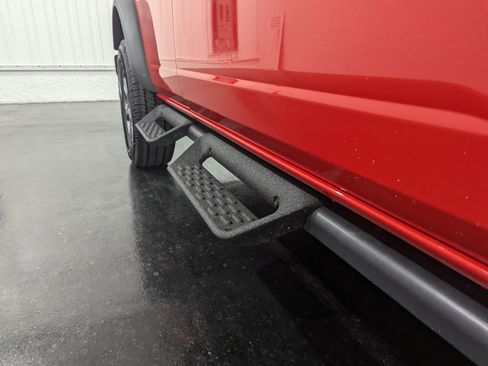 Used 2023 Ford Bronco Big Bend image 8