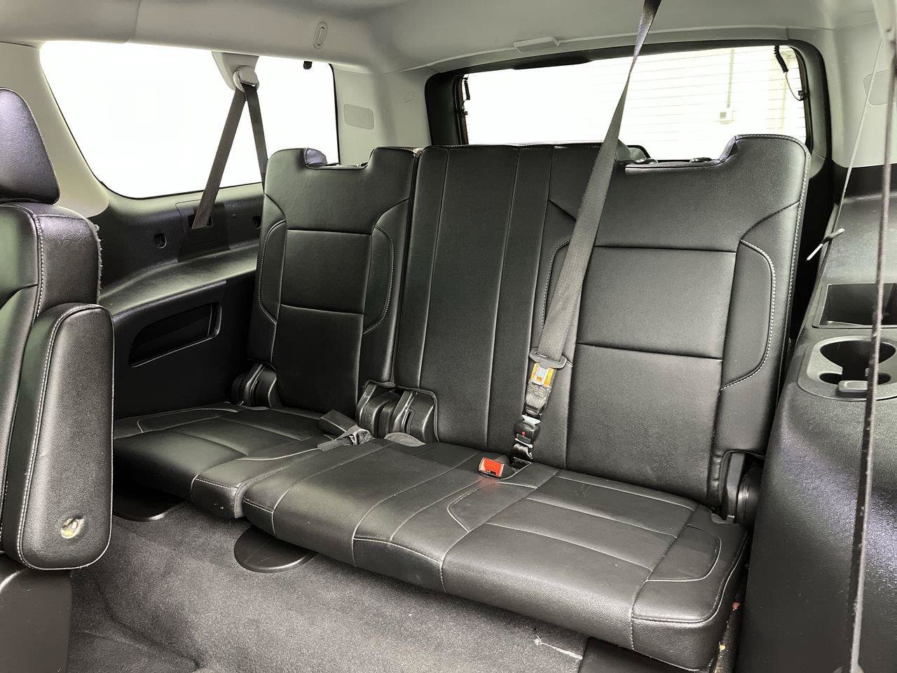 Used 2020 Chevrolet Suburban LT AWD/4WD image 12