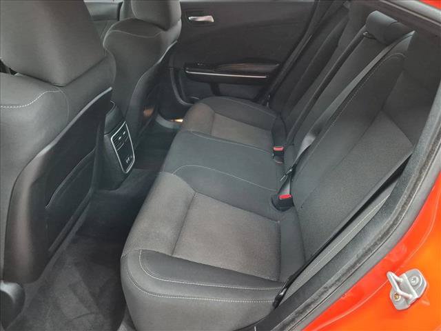 Used 2018 Dodge Charger R/T Scat Pack w/ Dynamics Package RWD image 18