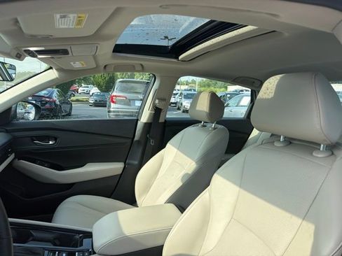 Used 2025 Honda Accord Touring image 14
