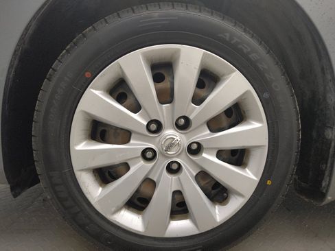 Used 2019 Nissan Sentra S FWD image 31