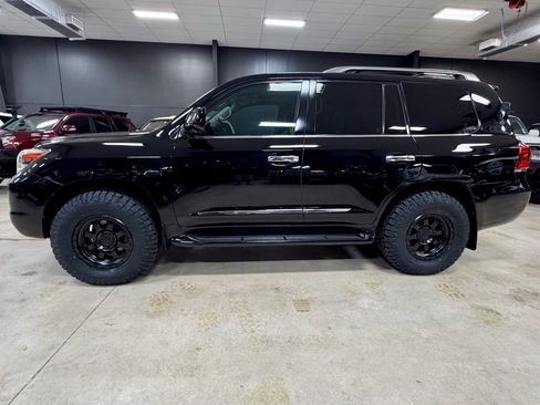 Used 2010 Lexus LX 570 4WD image 7