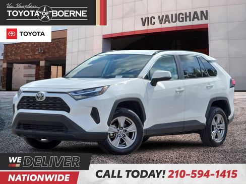 Used 2025 Toyota RAV4 XLE FWD image 1