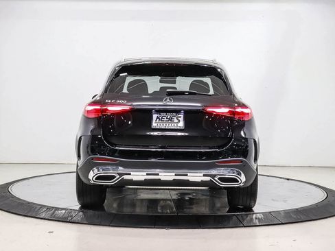 Certified 2026 Mercedes-Benz GLC 300 image 3