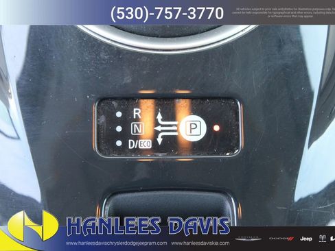 Used 2012 Nissan Leaf SV FWD image 17