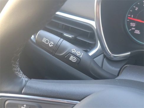 Certified 2023 Chevrolet Equinox LT w/ Driver Convenience Package image 34