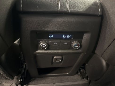 Certified 2023 Chevrolet Traverse LT w/ LPO, Floor Liner Package image 23