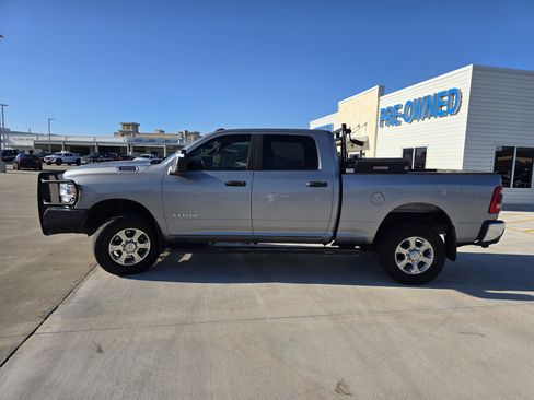 Used 2024 RAM 2500 Big Horn w/ Safety Group image 6