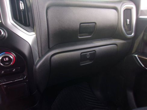 Used 2022 Chevrolet Silverado 2500 LT w/ Convenience Package AWD/4WD image 21