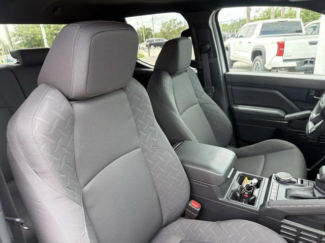 Certified 2024 Toyota Tacoma SR AWD/4WD image 16