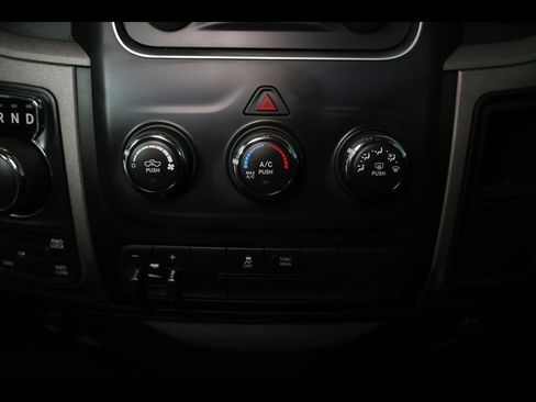 Used 2014 RAM 1500 Express image 21