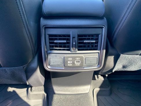 Used 2026 Subaru Forester Limited AWD/4WD image 33