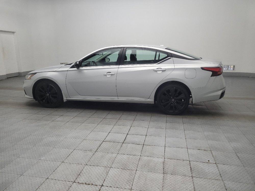 Used 2019 Nissan Altima 2.5 SR w/ SR Premium Package AWD/4WD image 3