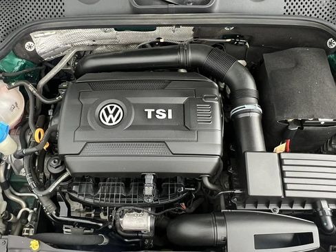 Used 2017 Volkswagen Beetle 1.8T SE FWD image 34