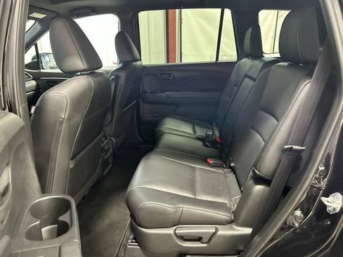 Certified 2023 Honda Passport EX-L image 19