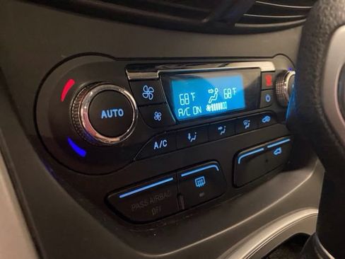 Used 2014 Ford Escape SE w/ Equipment Group 201A AWD/4WD image 31