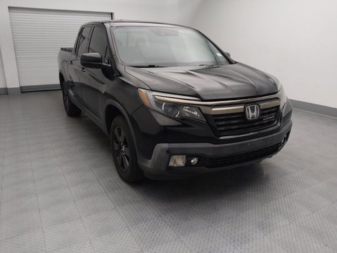 Used 2017 Honda Ridgeline Black Edition image 14