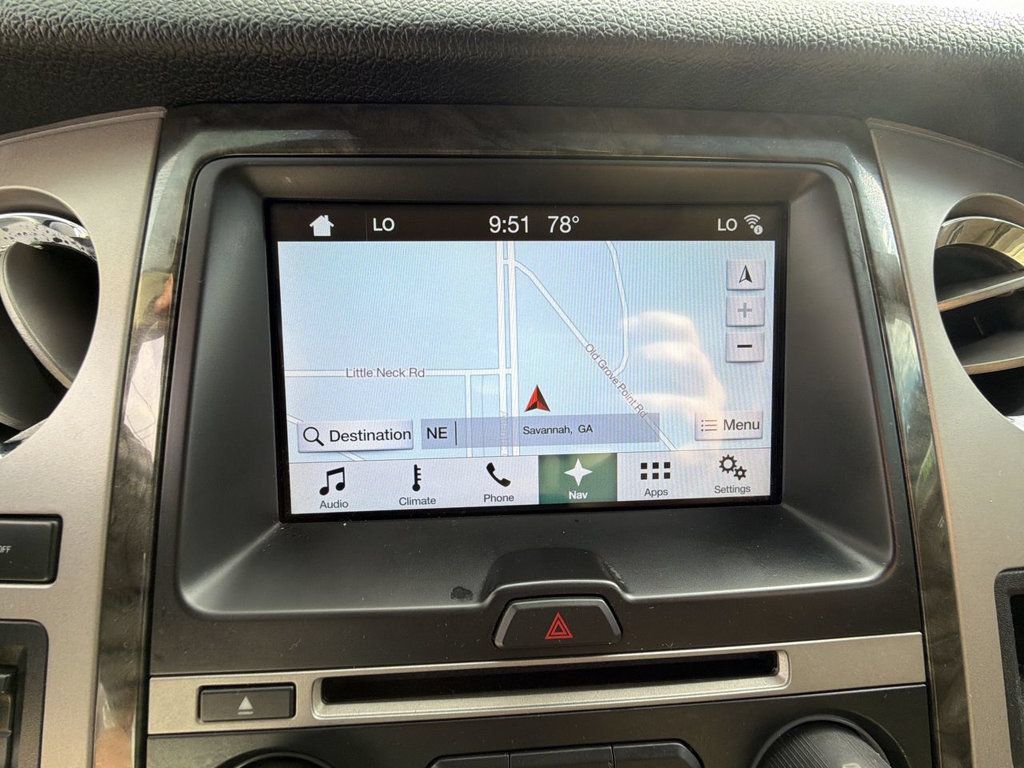 Used 2017 Ford Expedition Limited w/ Equipment Group 301A RWD image 18