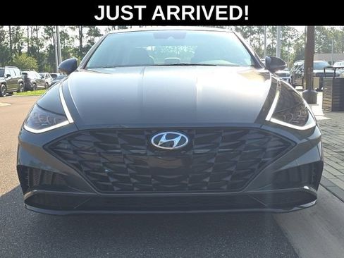 Certified 2023 Hyundai Sonata SEL w/ Convenience Package FWD image 2