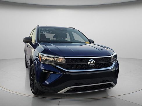Used 2024 Volkswagen Taos S FWD image 4