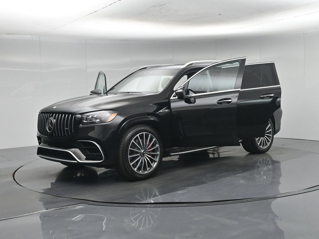 Used 2025 Mercedes-Benz GLS 63 AMG 4MATIC image 26