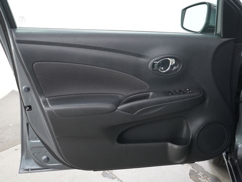 Used 2018 Nissan Versa SV w/ SV Special Edition Package FWD image 19