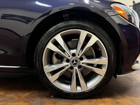 Used 2018 Mercedes-Benz C 300 4MATIC Sedan image 49