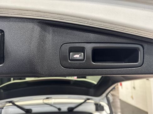 Used 2019 Honda CR-V EX-L image 14